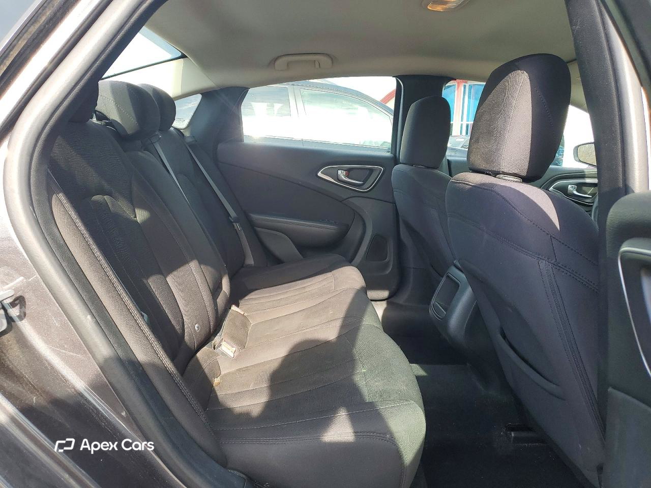 Chrysler 200 2015