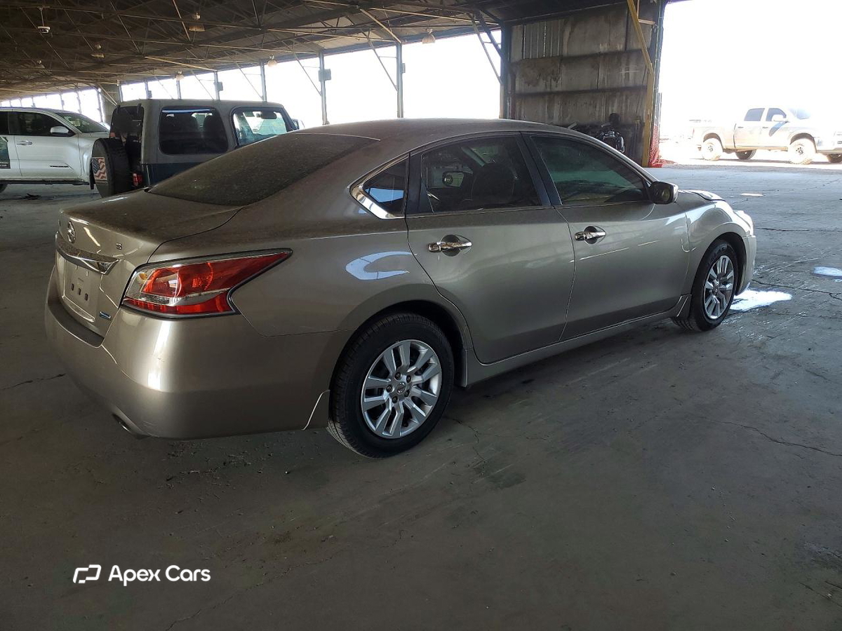 Nissan Altima 2014