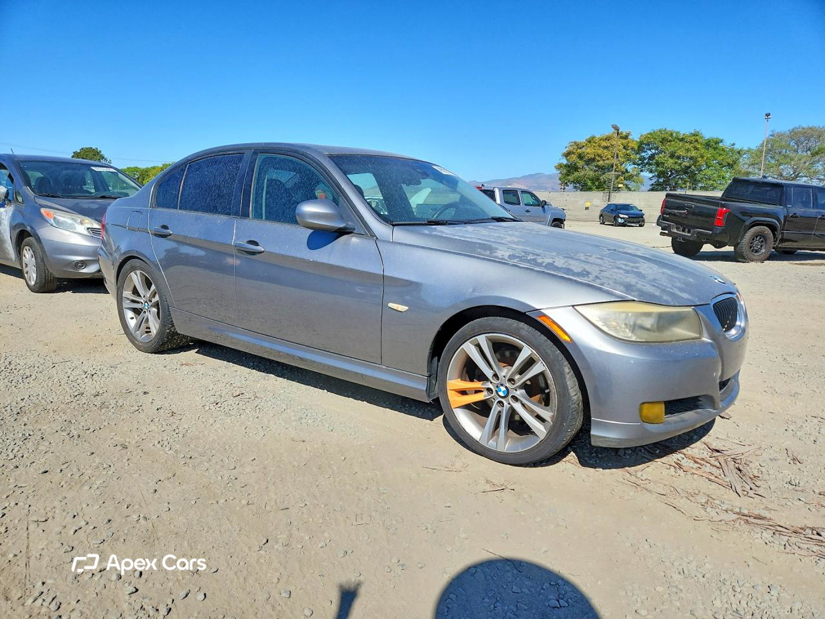 BMW Series 3 2010