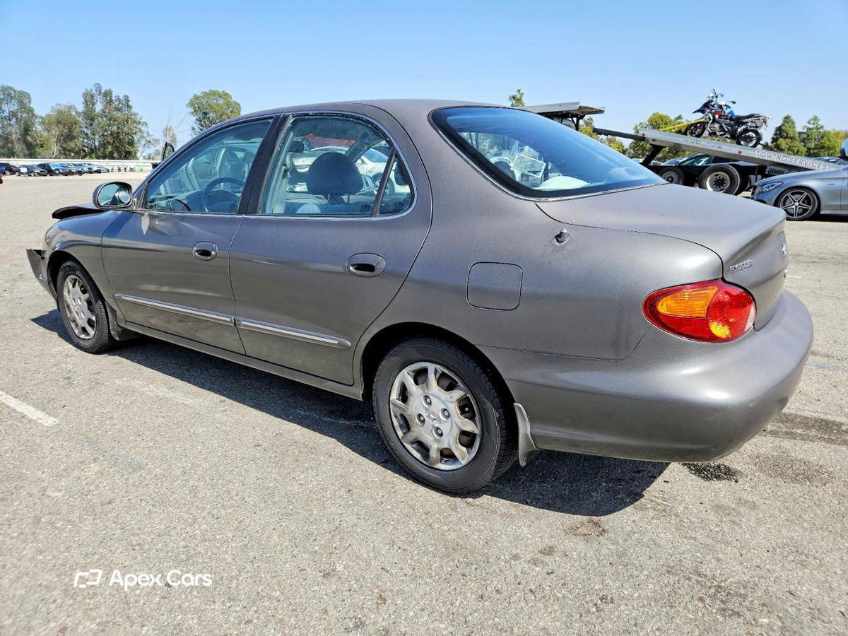 Hyundai Elantra 2000