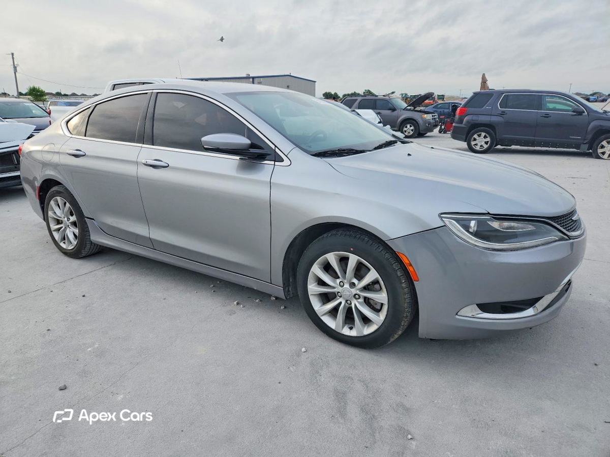 Chrysler 200 2015