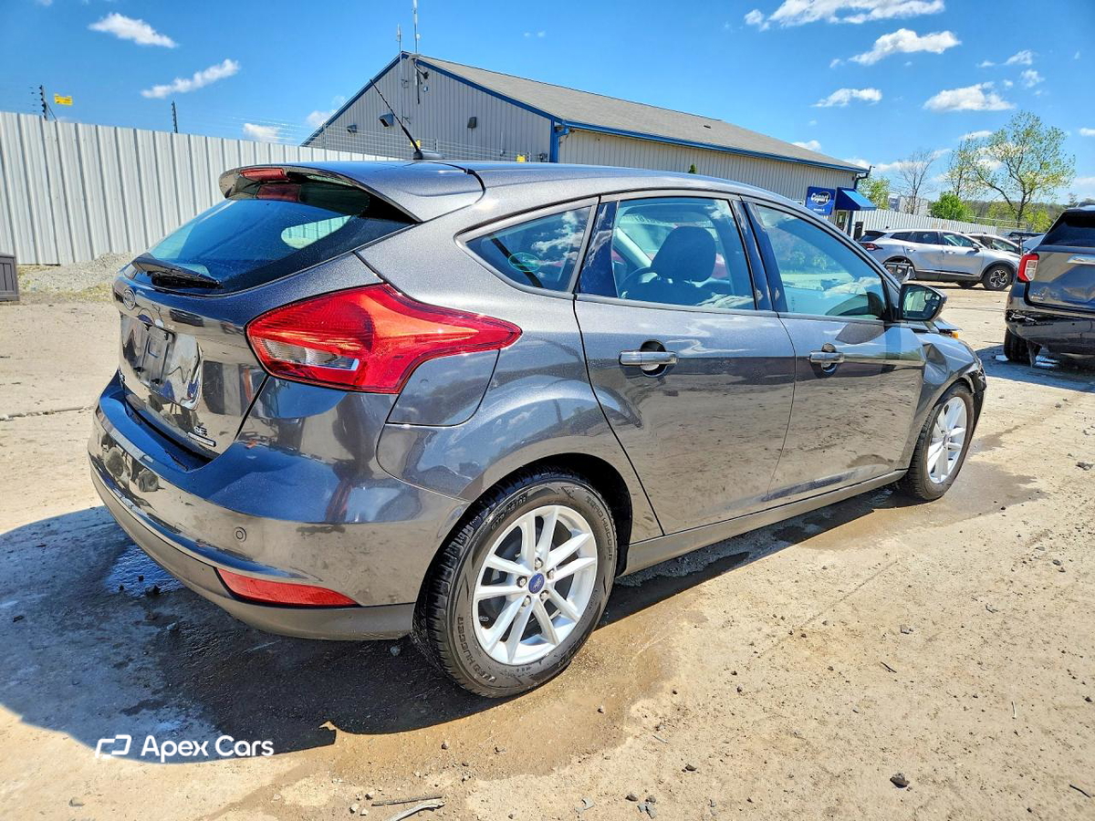 Ford Focus 2015