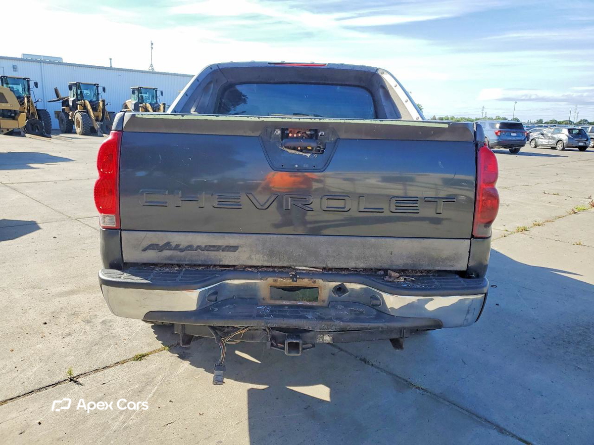 Chevrolet Avalanche 2004