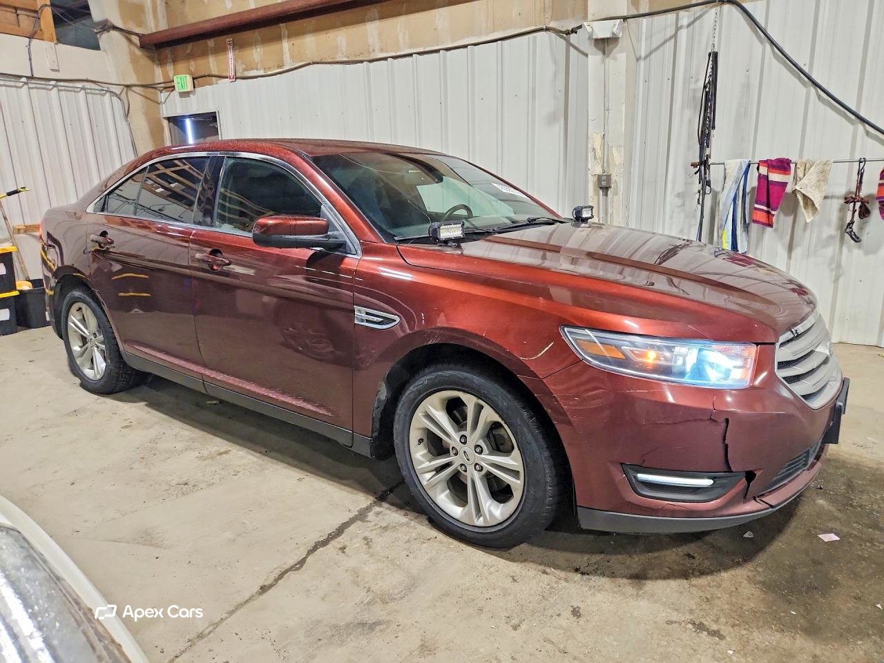 Ford Taurus 2015