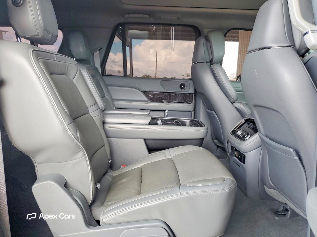 Lincoln Navigator 2020
