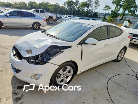 Hyundai Elantra 2013 - Image 1 of 13