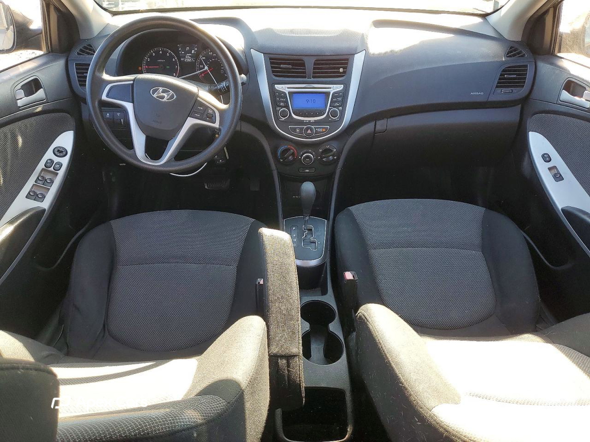 Hyundai Accent 2013