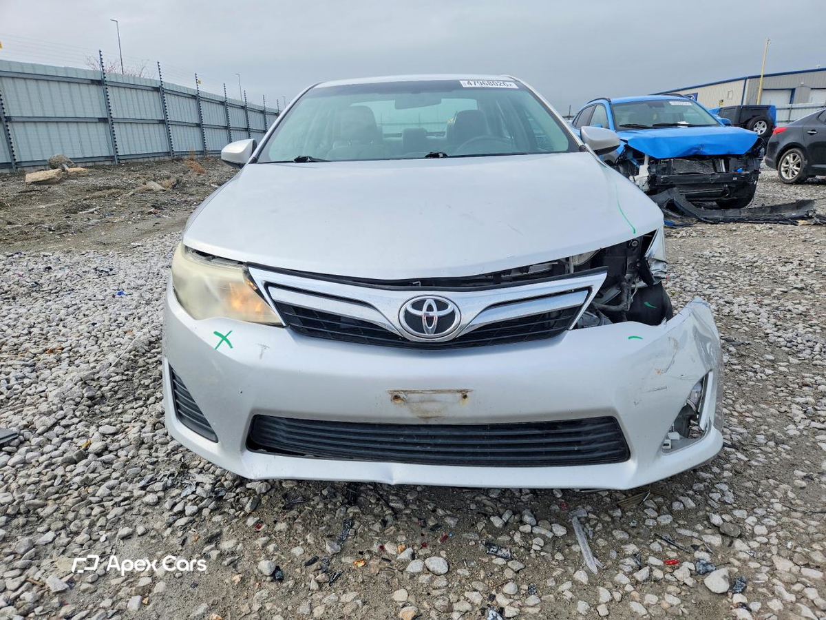 Toyota Camry 2013