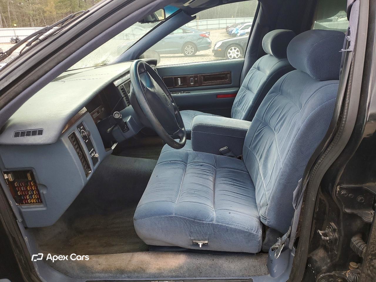 Cadillac  1996