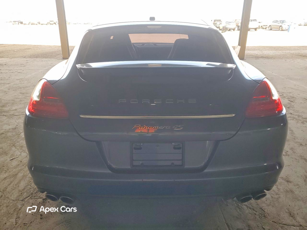 Porsche Panamera 2011