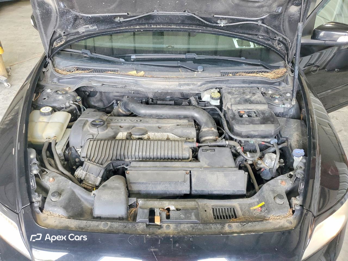 Volvo S40 2011