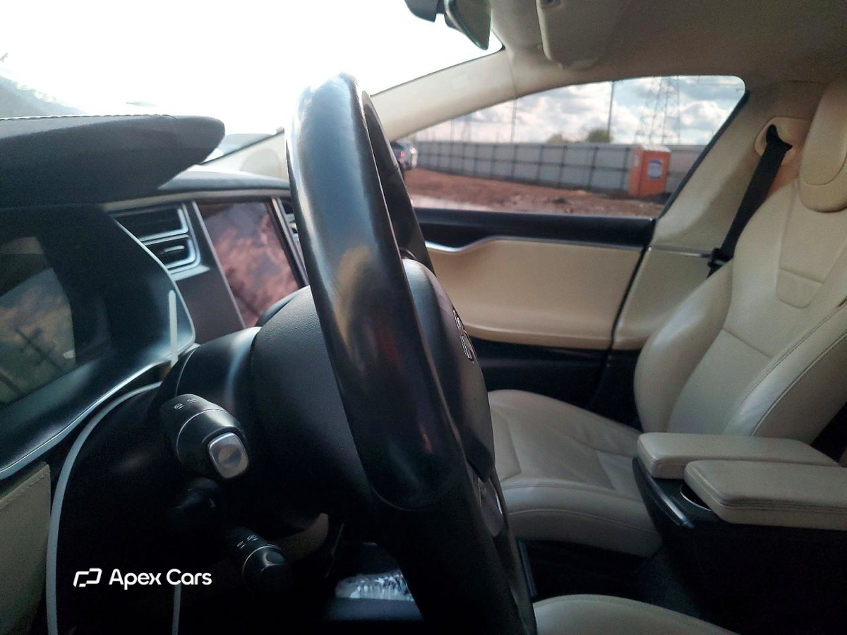 Tesla Model S 2017