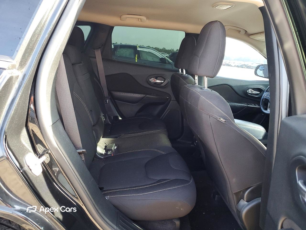 Jeep Cherokee 2016