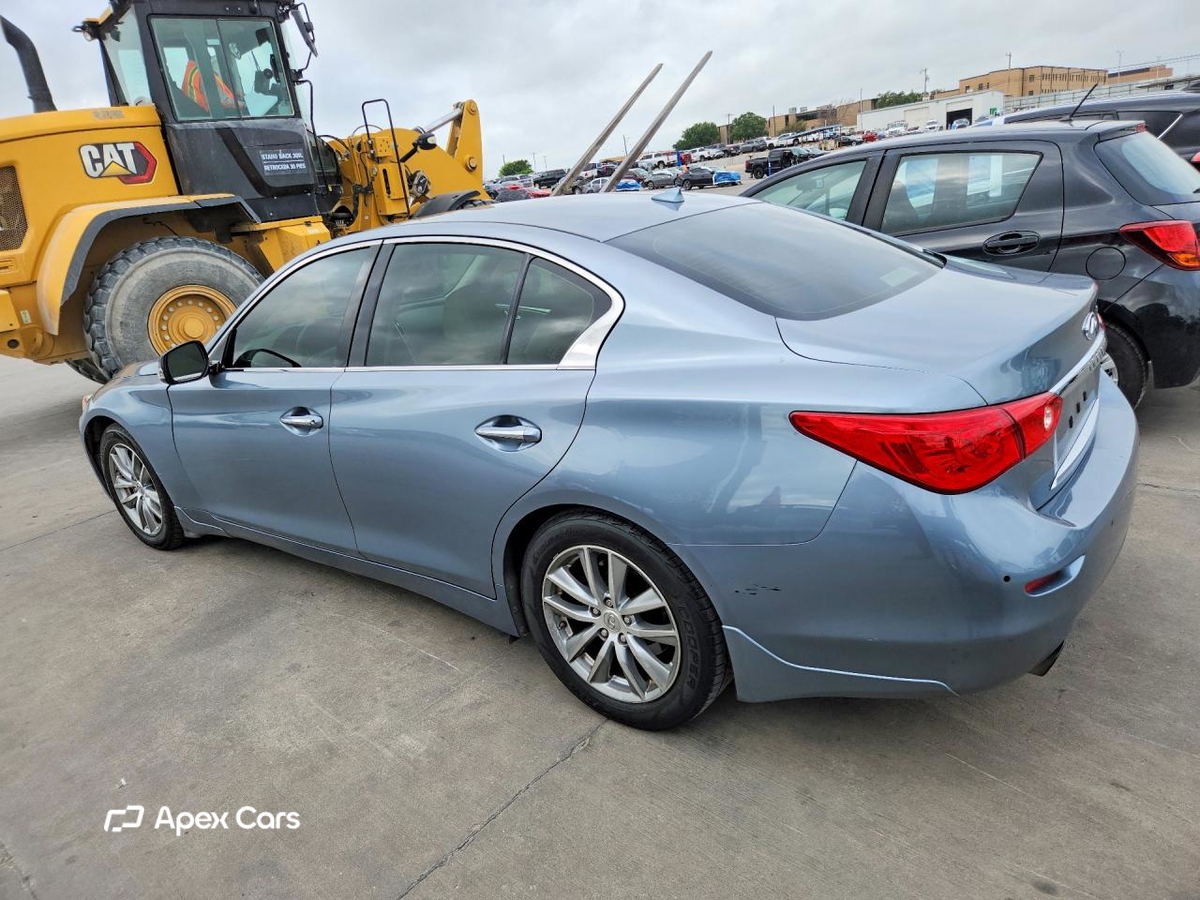 Infiniti Q50 2016