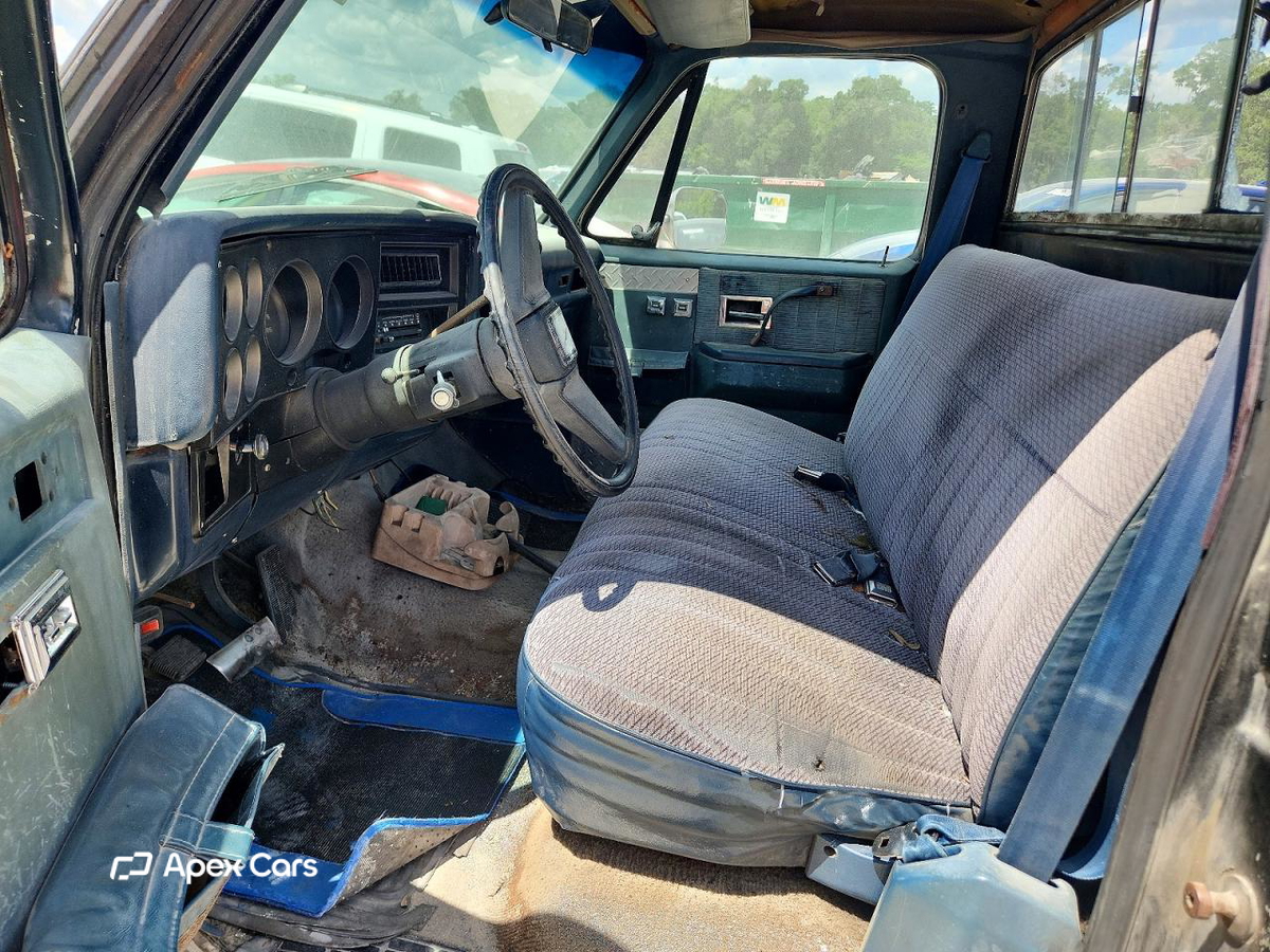 Chevrolet  1975