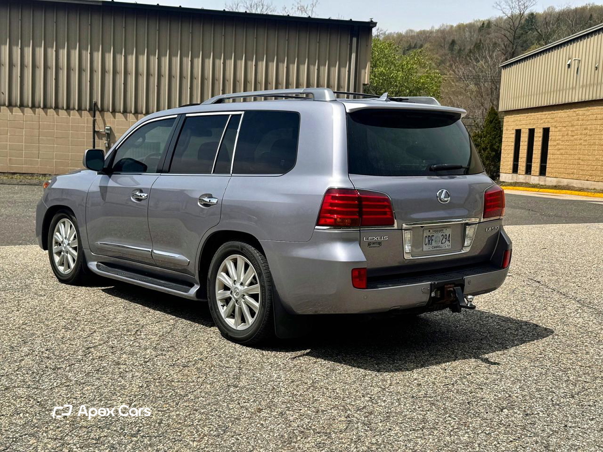 Lexus LX 2009