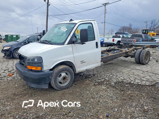 Chevrolet Express 2021 - Image 1 of 12