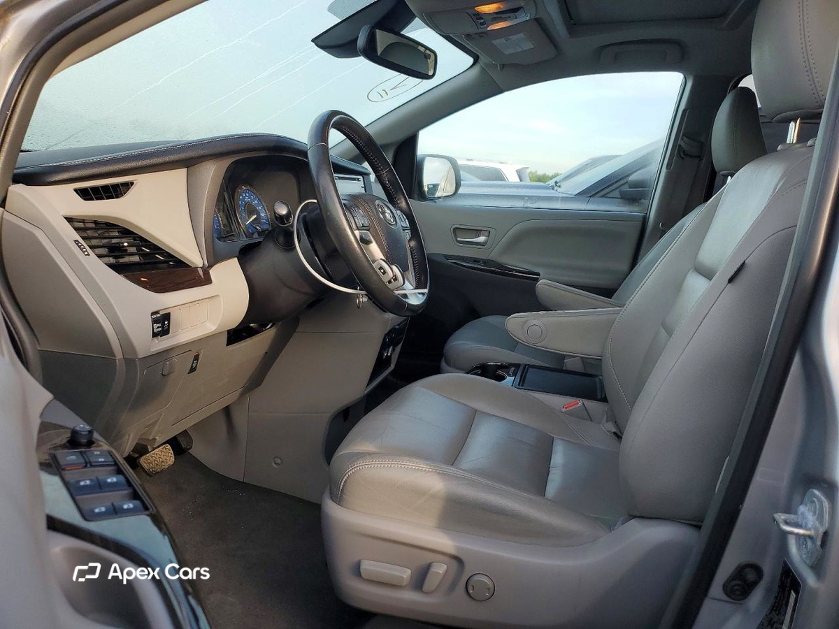 Toyota Sienna 2018