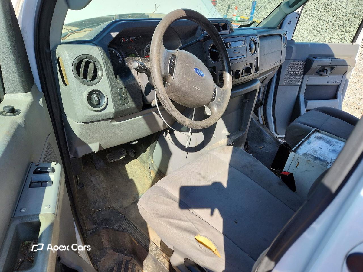 Ford Econoline 2013