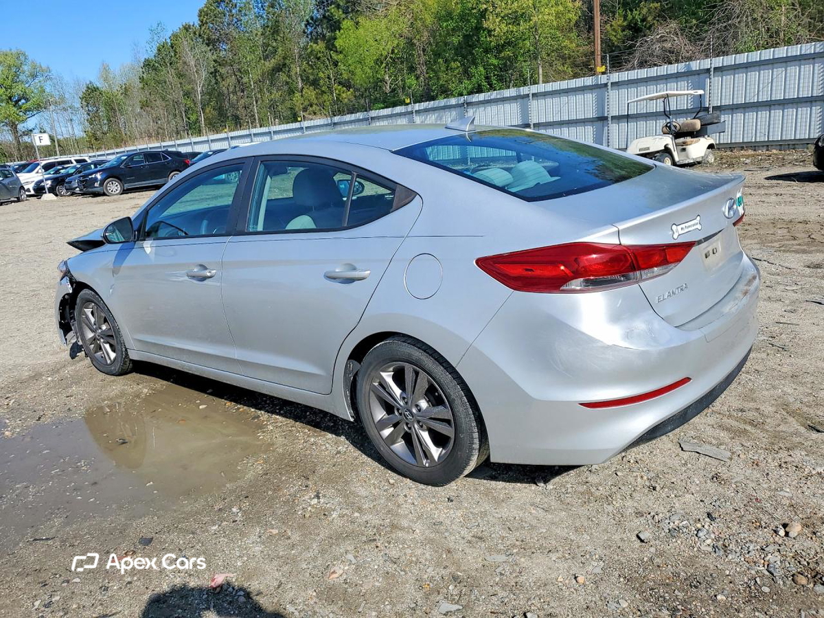 Hyundai Elantra 2017