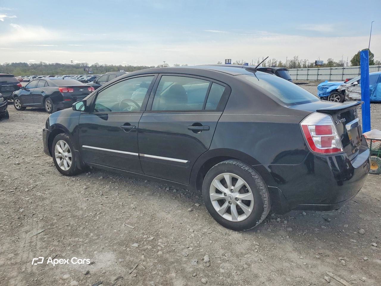 Nissan Sentra 2011