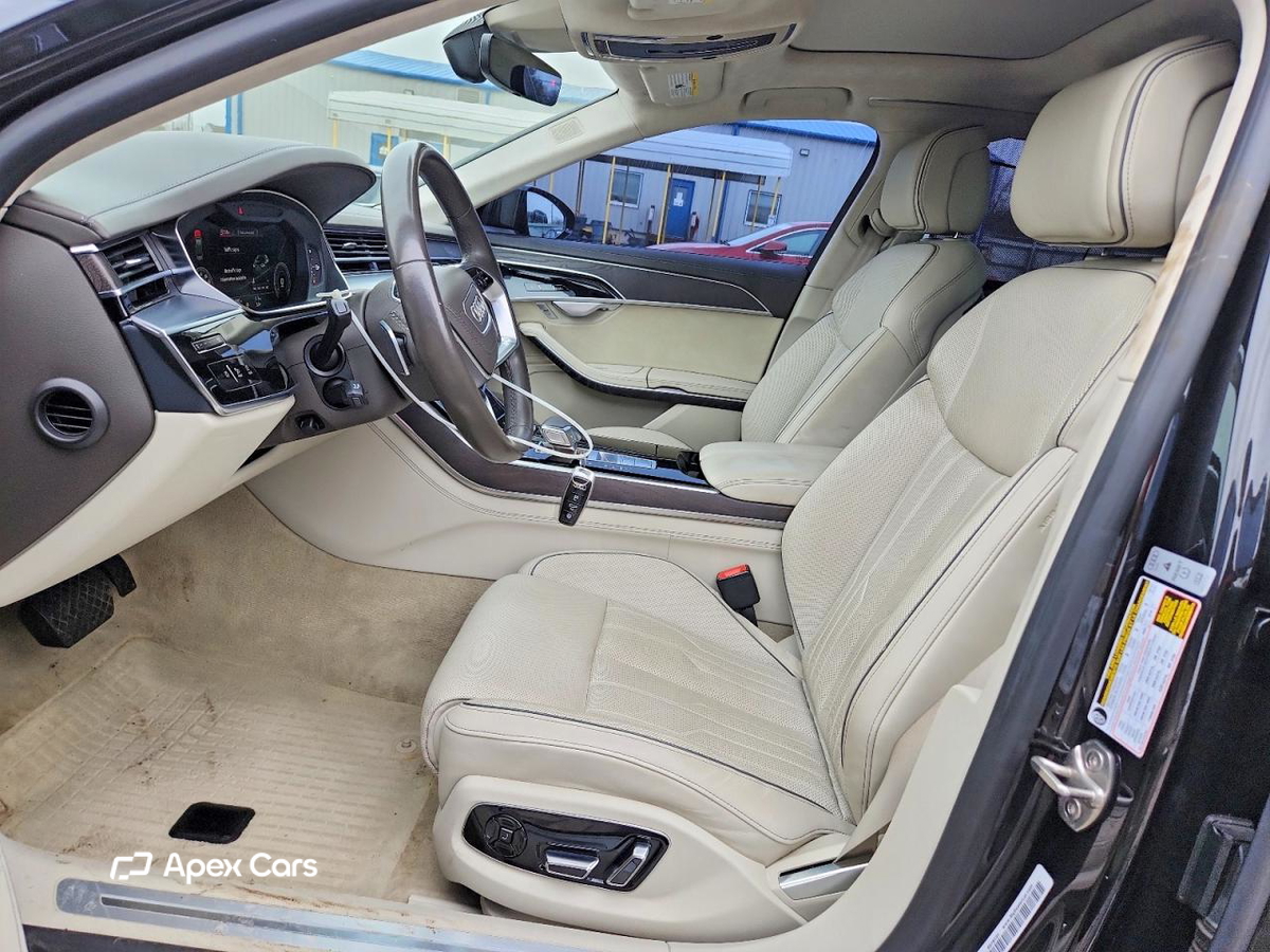 Audi A8 2021