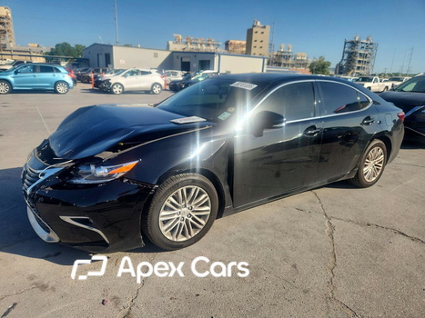 Lexus ES 2016 - Image 1 of 13
