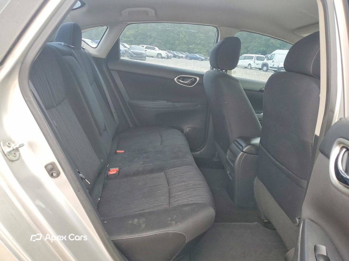 Nissan Sentra 2016