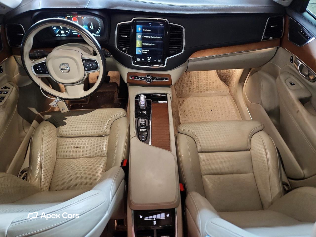 Volvo XC90 2016