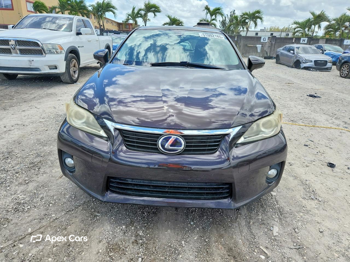 Lexus CT 2011