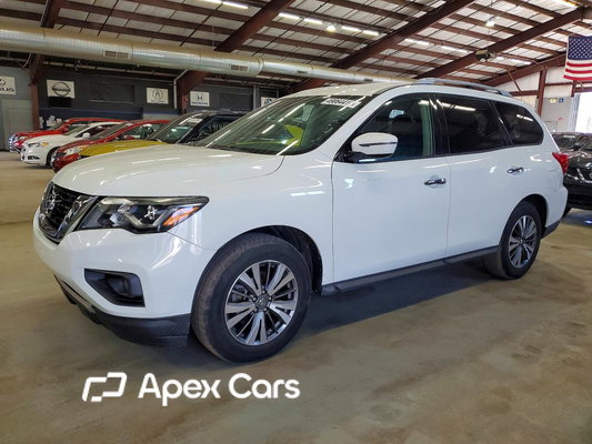 Nissan Pathfinder 2017 - Image 1 of 5