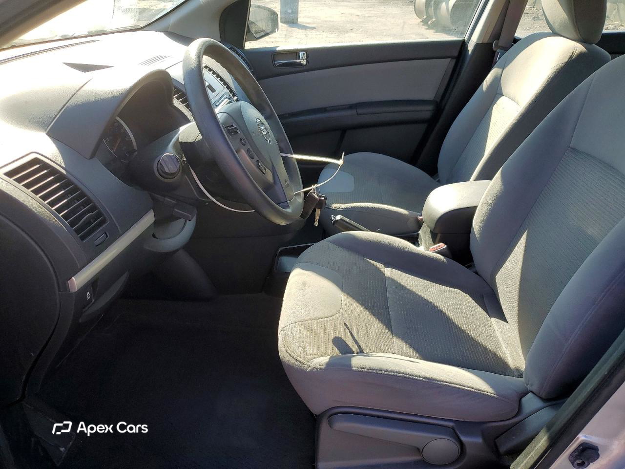 Nissan Sentra 2012
