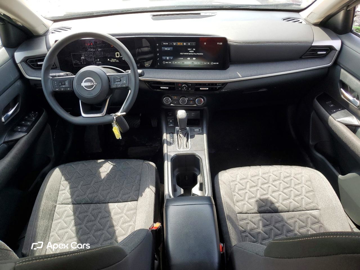 Nissan Kicks 2025