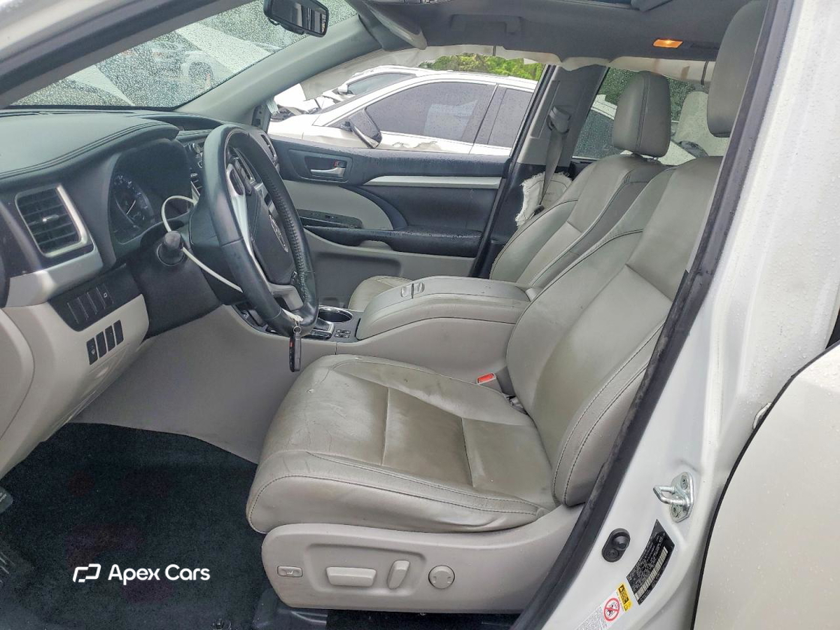 Toyota Highlander 2016