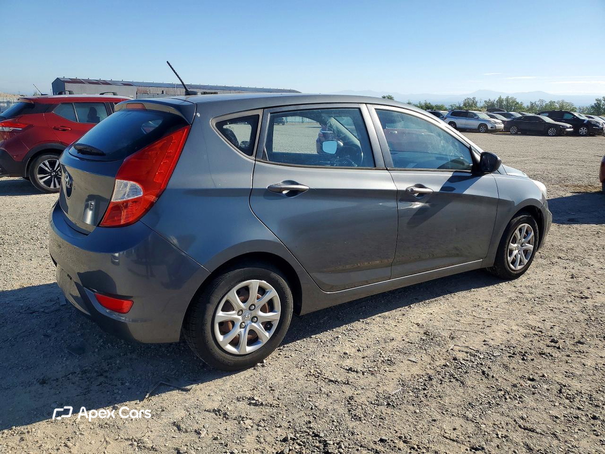 Hyundai Accent 2013