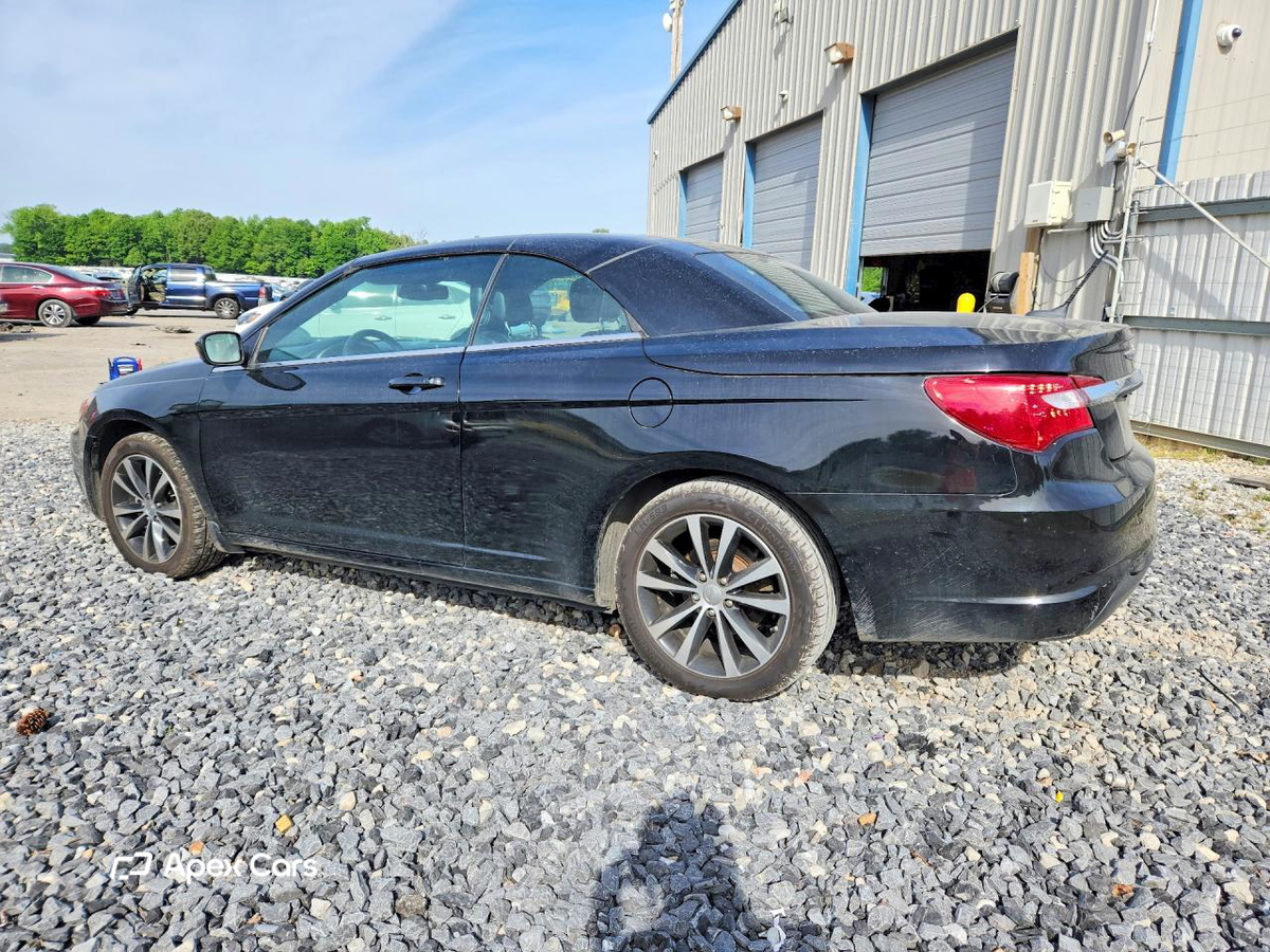 Chrysler 200 2014