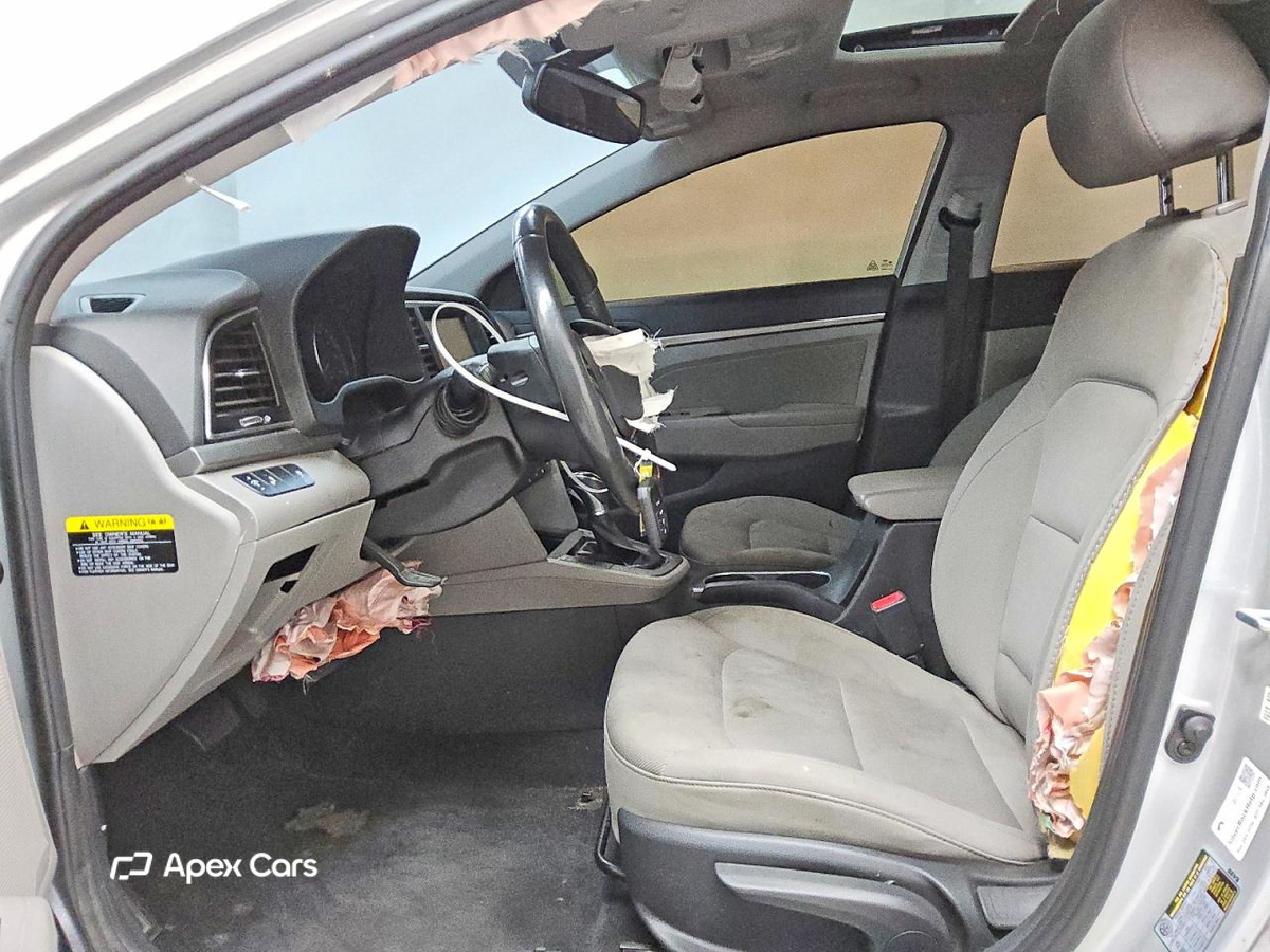 Hyundai Elantra 2018