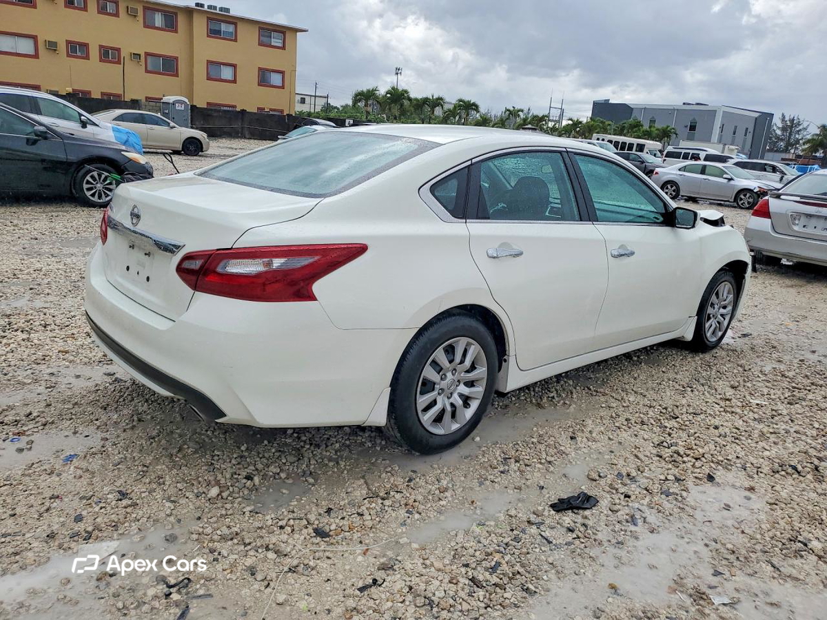 Nissan Altima 2018
