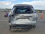 Toyota Sienna 2011