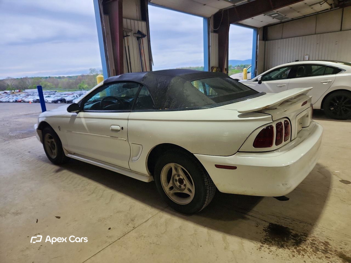 Ford Mustang 1996
