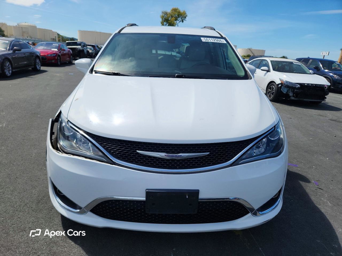 Chrysler Pacifica 2017