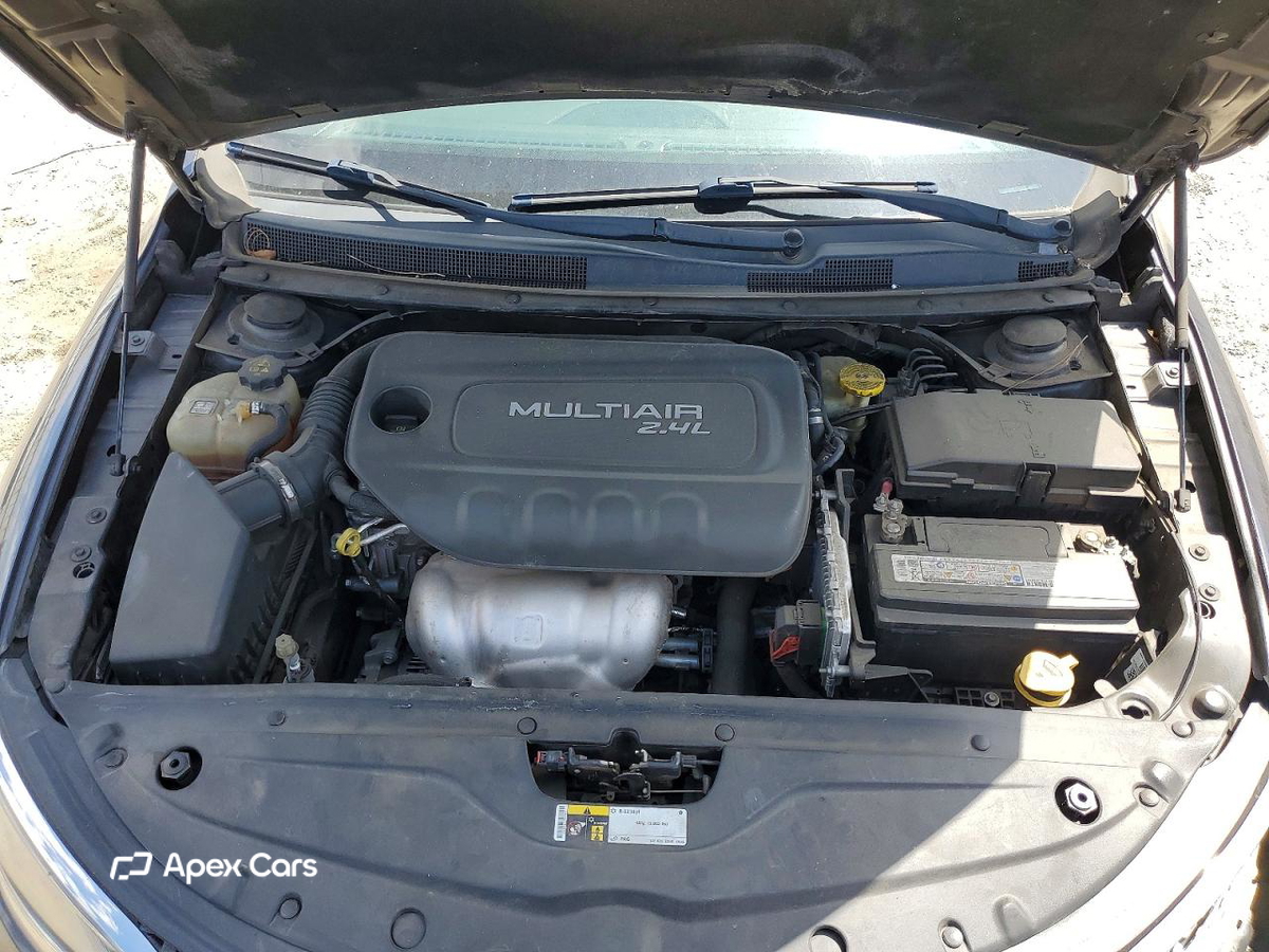 Chrysler 200 2016