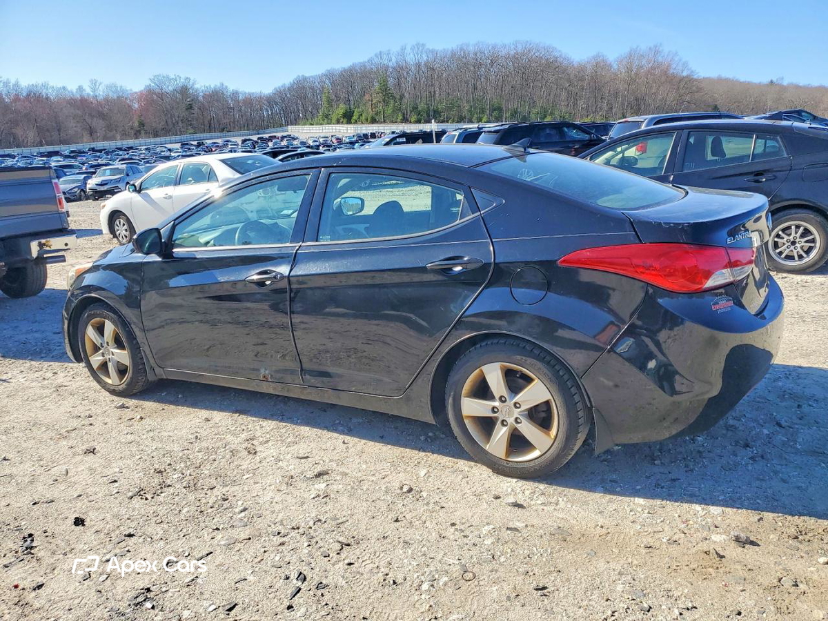 Hyundai Elantra 2013