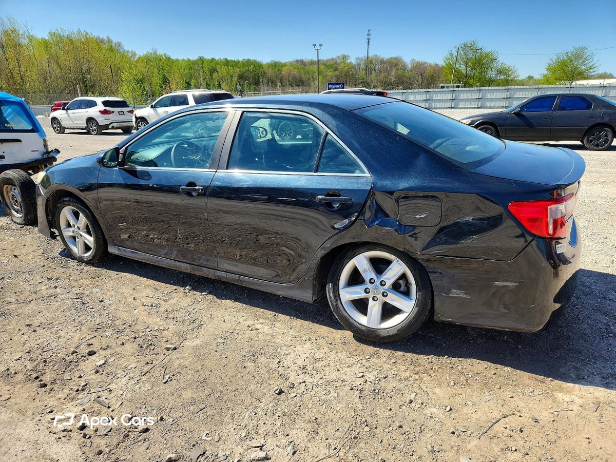 Toyota Camry 2012