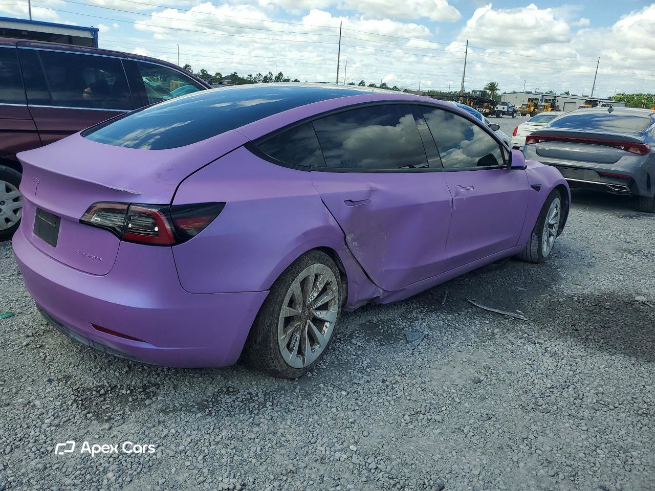 Tesla Model 3 2022