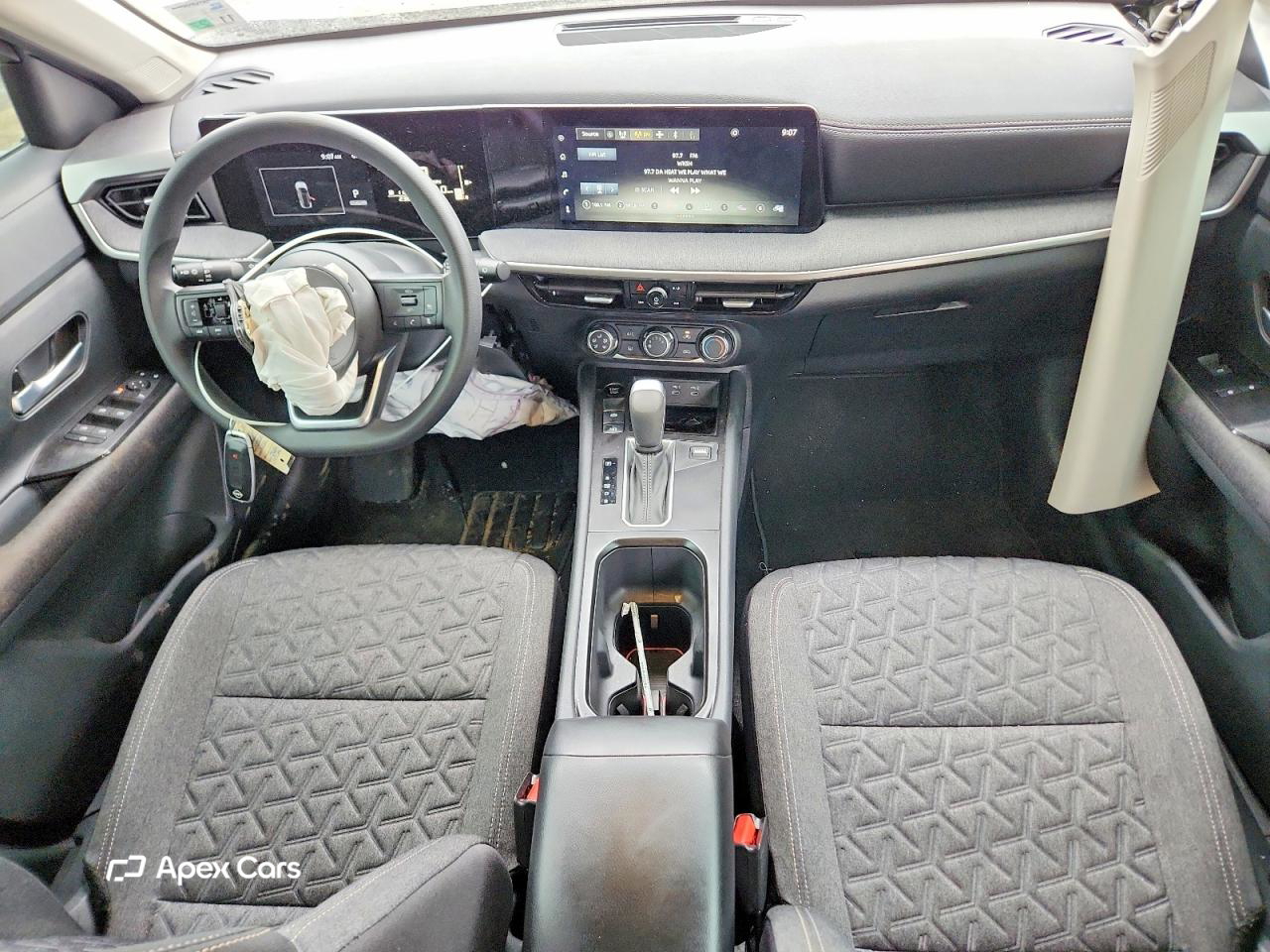 Nissan Kicks 2025