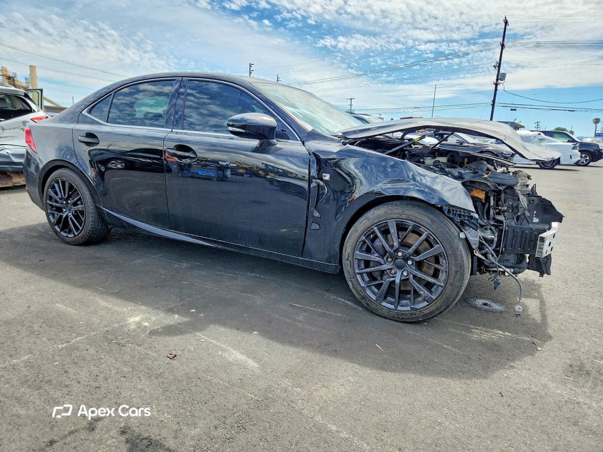 Lexus IS 2016