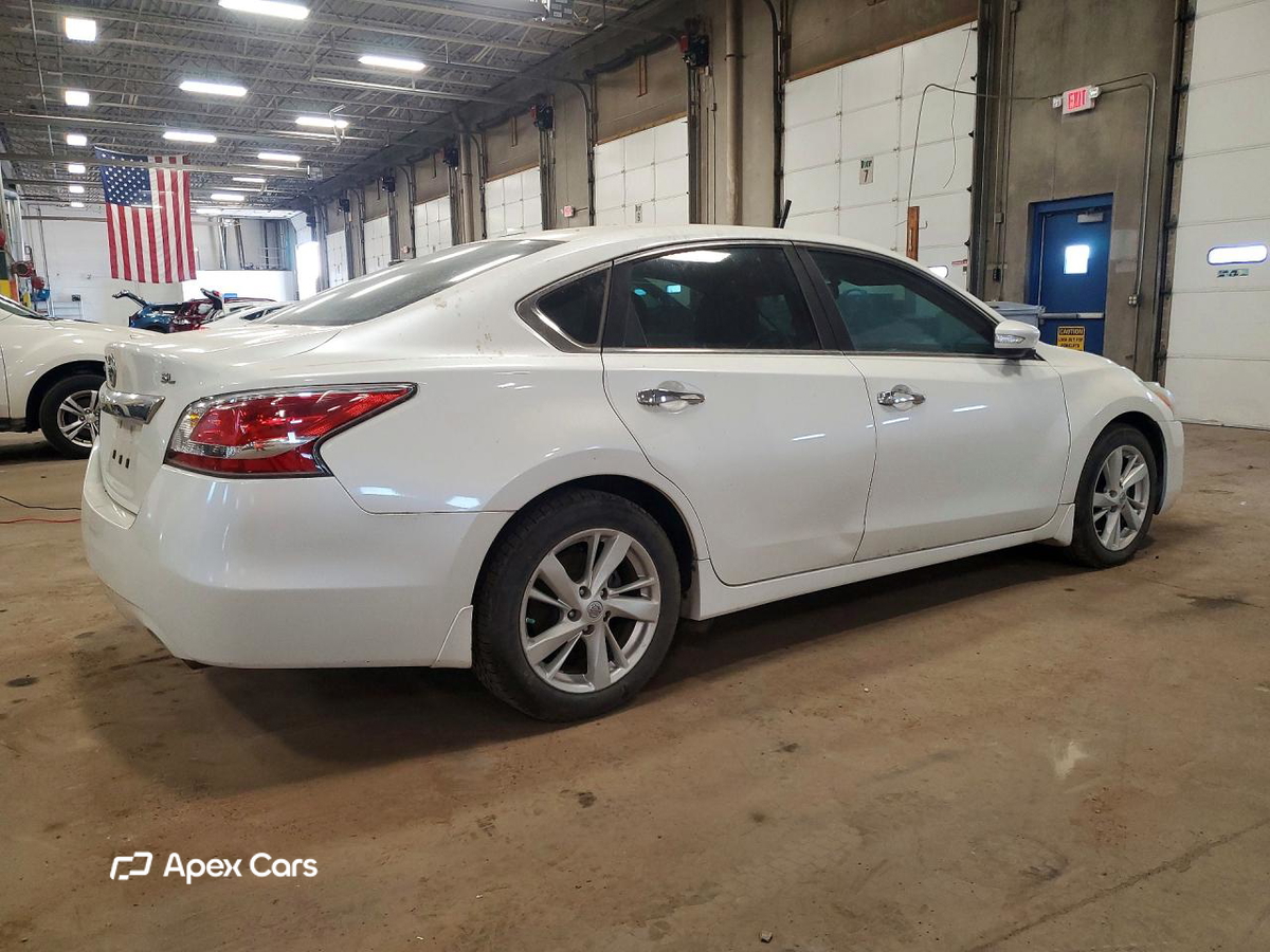 Nissan Altima 2015