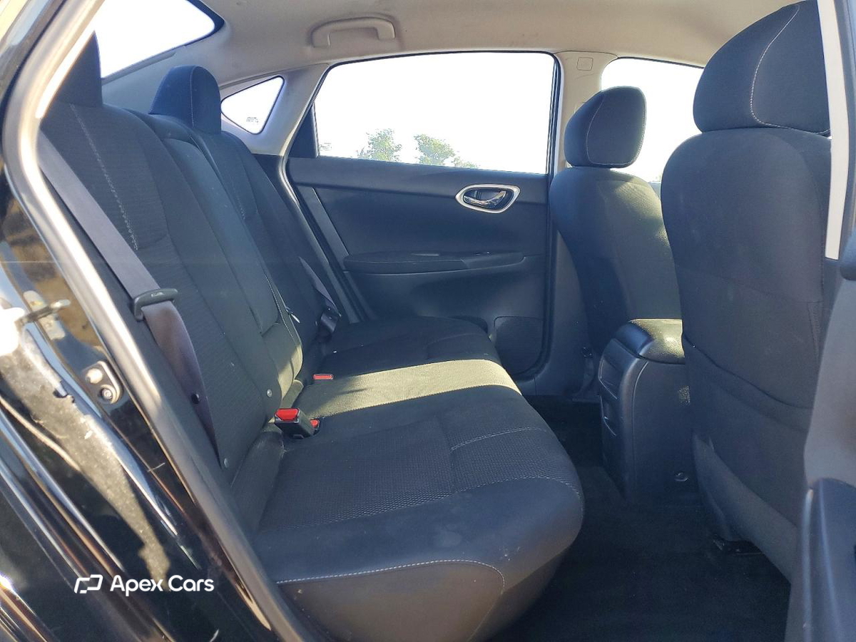 Nissan Sentra 2015