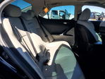 Lexus IS 2010